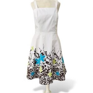 ALYN PAIGE Floral Dress White Blue Size 9/10 Juniors Square Neckline